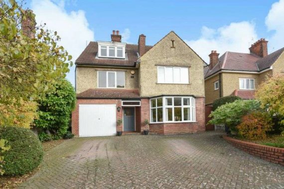 5 Bedroom Detached